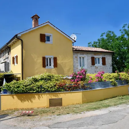 House Nona בית נופש